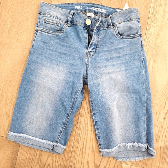 RIO Low Rise Bermuda Denim Shorts - Picture 1 of 3